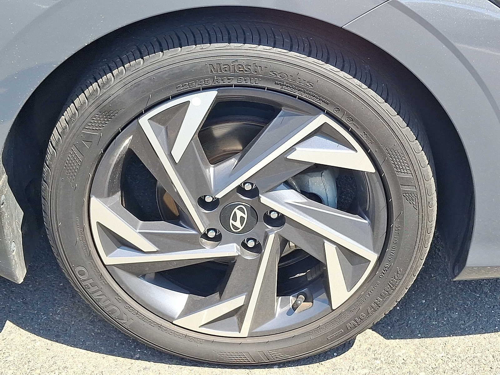2024 Hyundai Elantra SEL - Photo 9