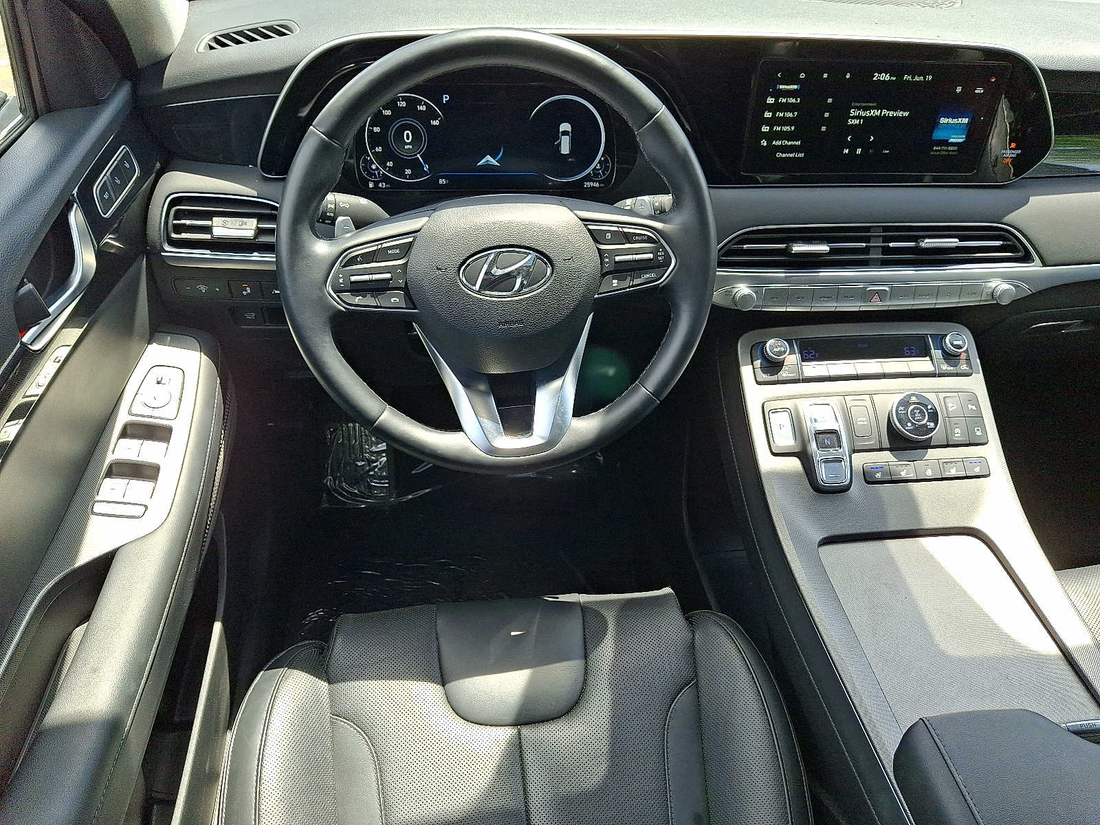 2022 Hyundai Palisade Limited - Photo 12