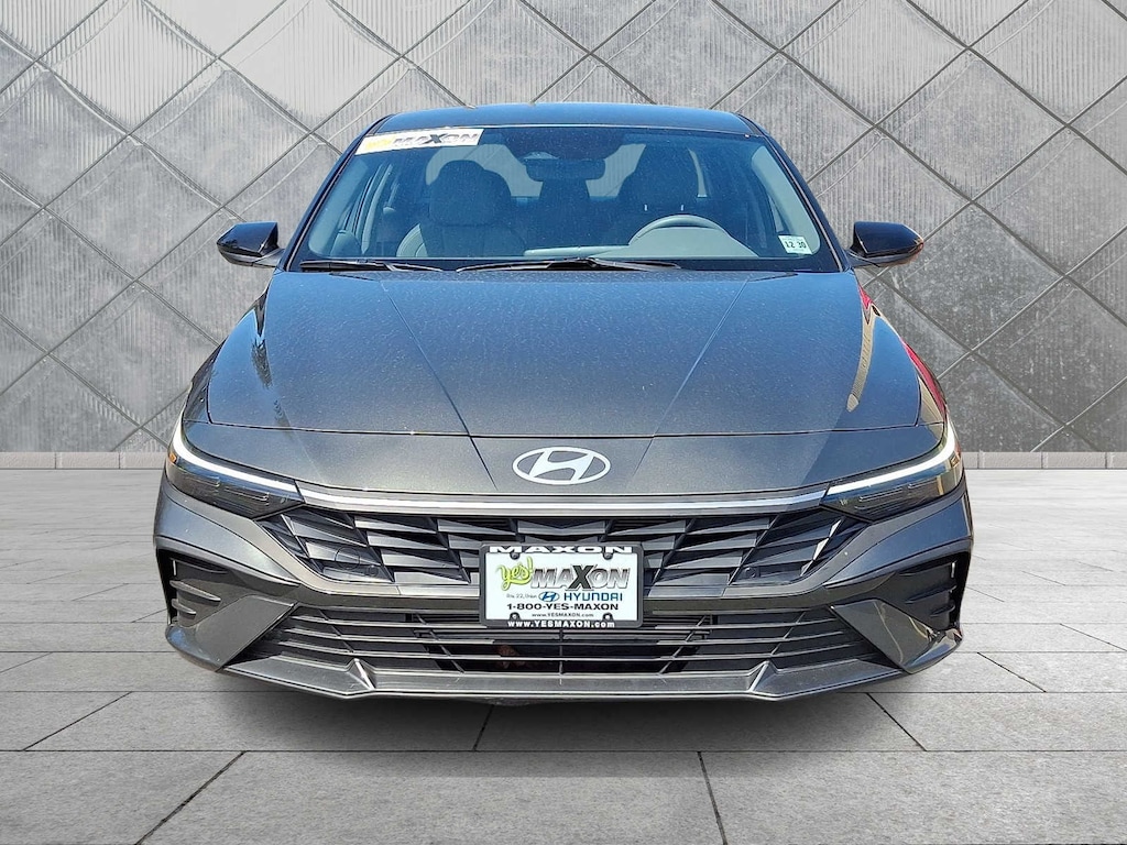 Used 2026 Hyundai Elantra SEL Sport Sedan