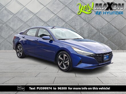 2023 Hyundai Elantra SEL Sedan