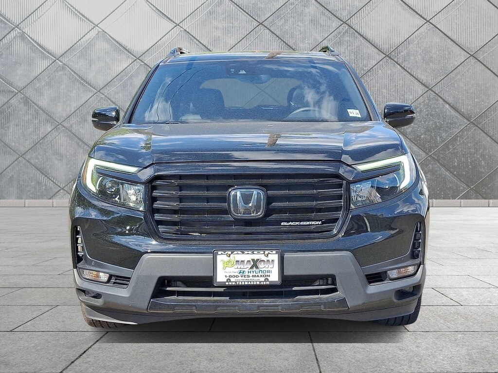 Used 2024 Honda Passport Black Edition SUV