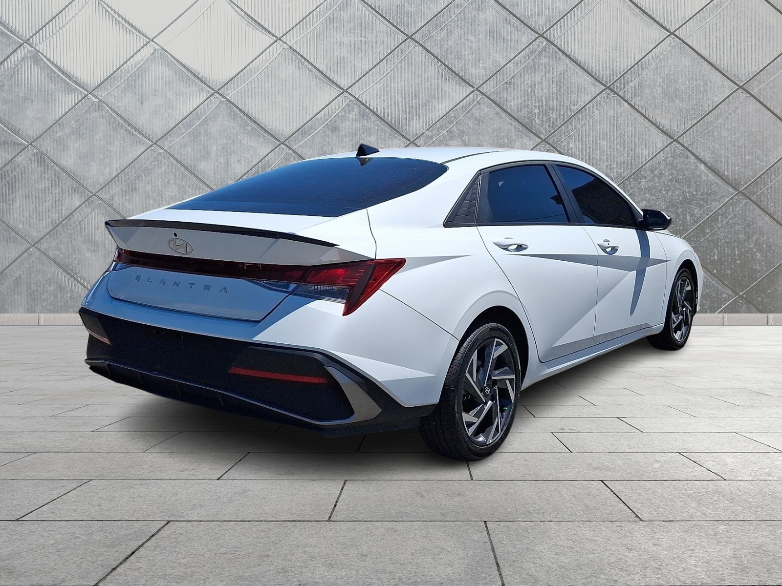 2025 Hyundai Elantra SEL - Photo 7