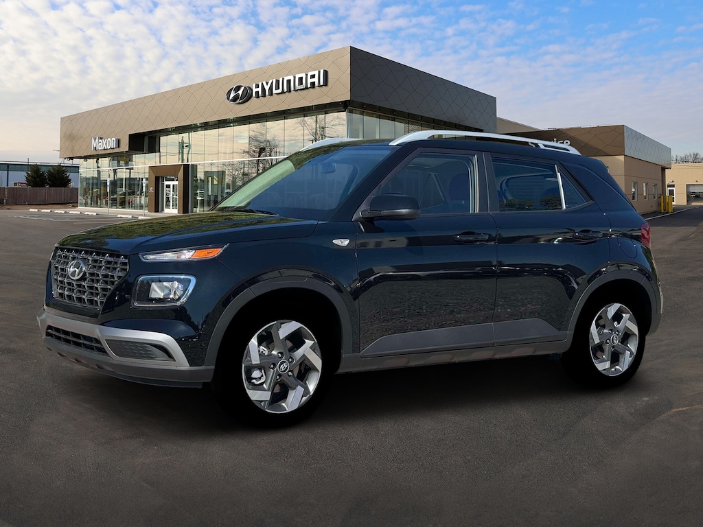 New 2026 Hyundai Venue SEL SUV