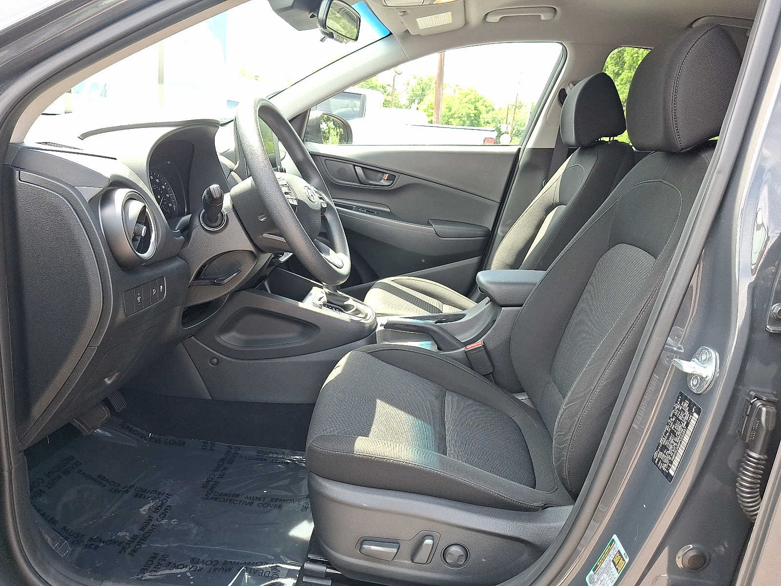 2023 Hyundai Kona SEL - Photo 14