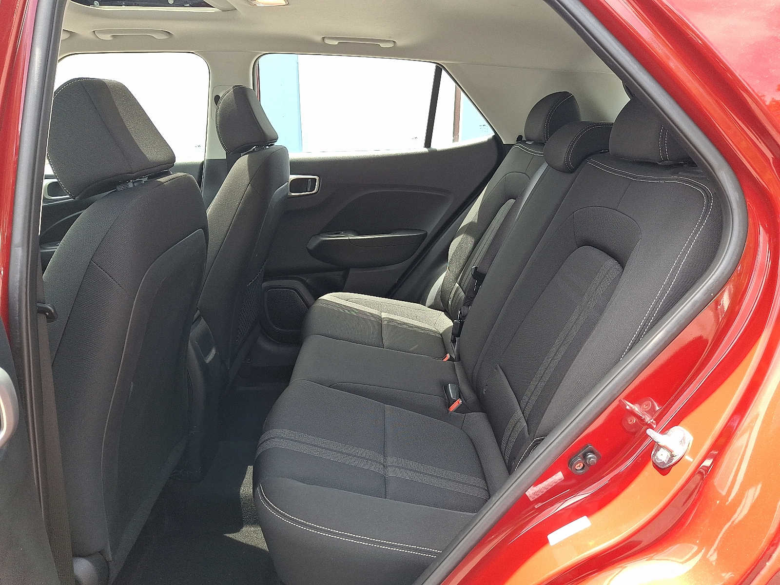 2023 Hyundai Venue SEL - Photo 11