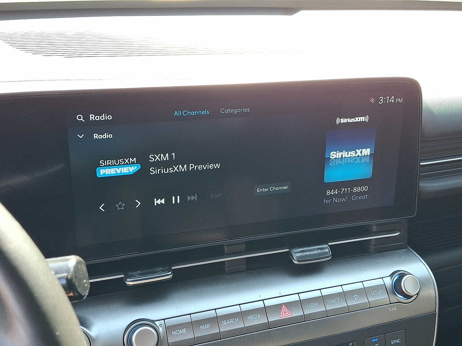 2024 Hyundai Kona SEL - Photo 17