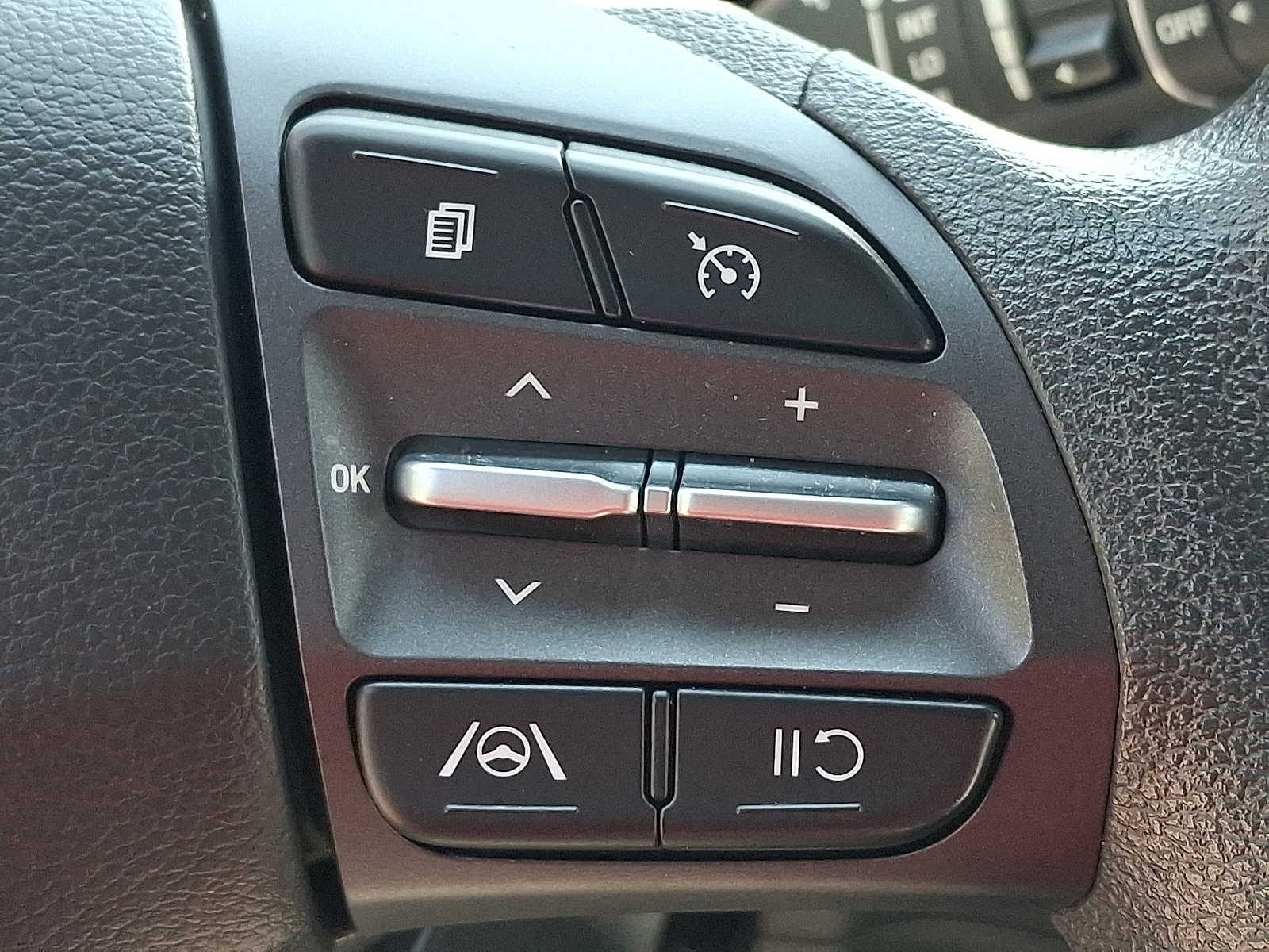 2023 Hyundai Kona SEL - Photo 22