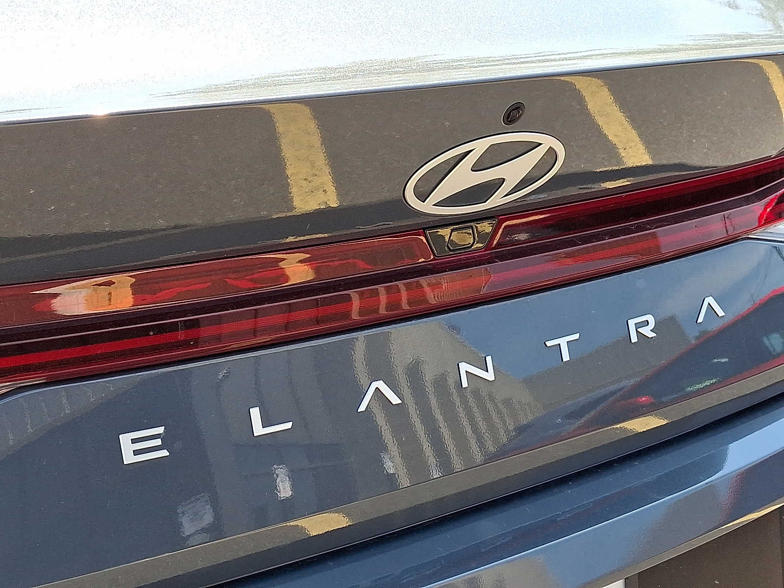 2024 Hyundai Elantra SEL - Photo 31