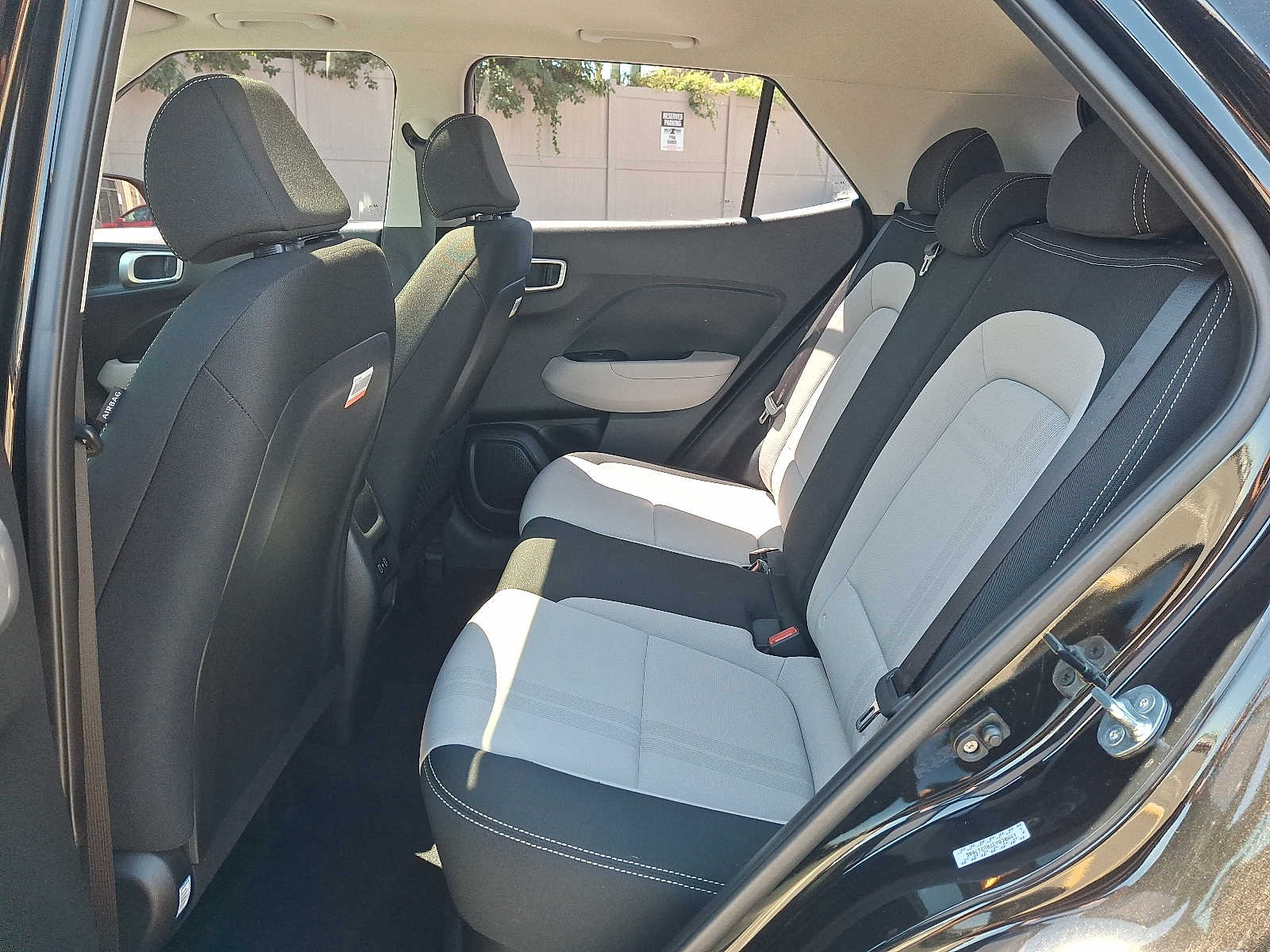 2024 Hyundai Venue SEL - Photo 11