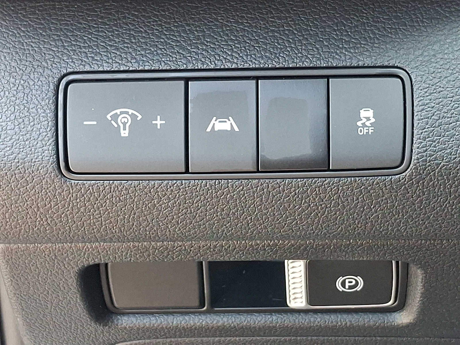 2023 Hyundai Santa Fe SE - Photo 24