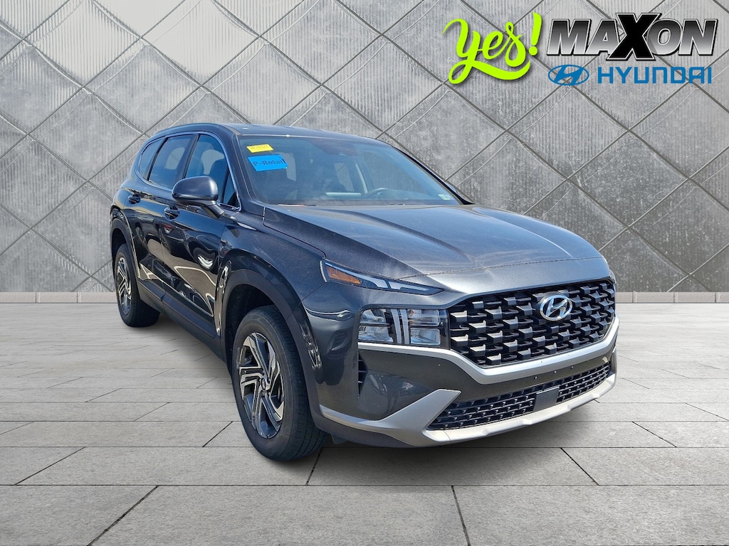 Used 2023 Hyundai Santa Fe SE SUV