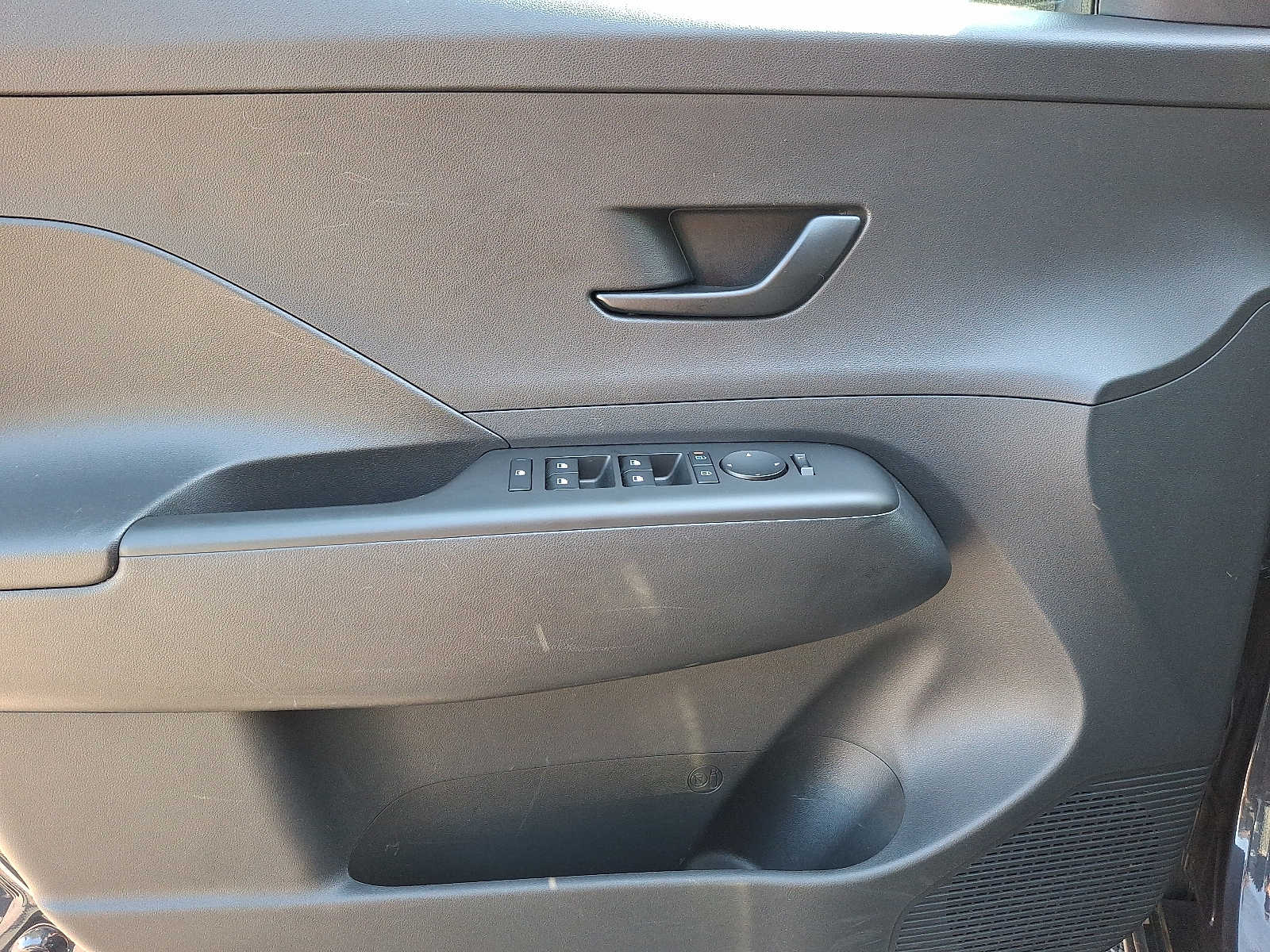 2024 Hyundai Kona SEL - Photo 13