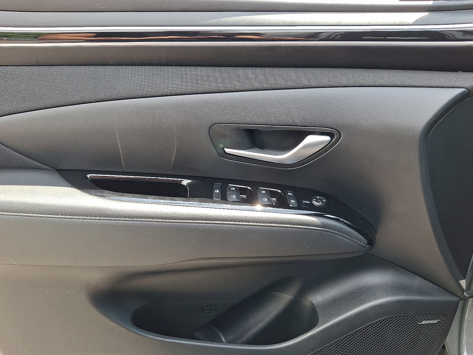 2023 Hyundai Santa Cruz Limited - Photo 13