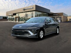 2026 Hyundai Sonata SE Sedan