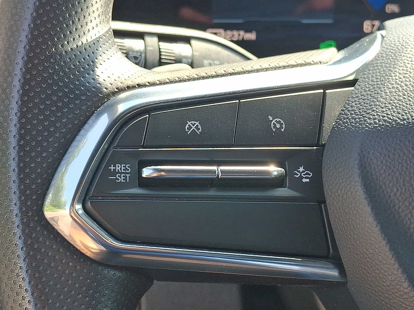 2025 Chevrolet Equinox EV 21