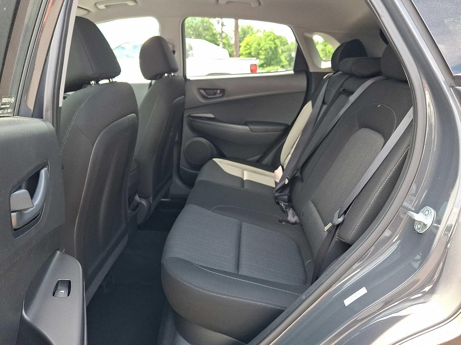 2023 Hyundai Kona SEL - Photo 11