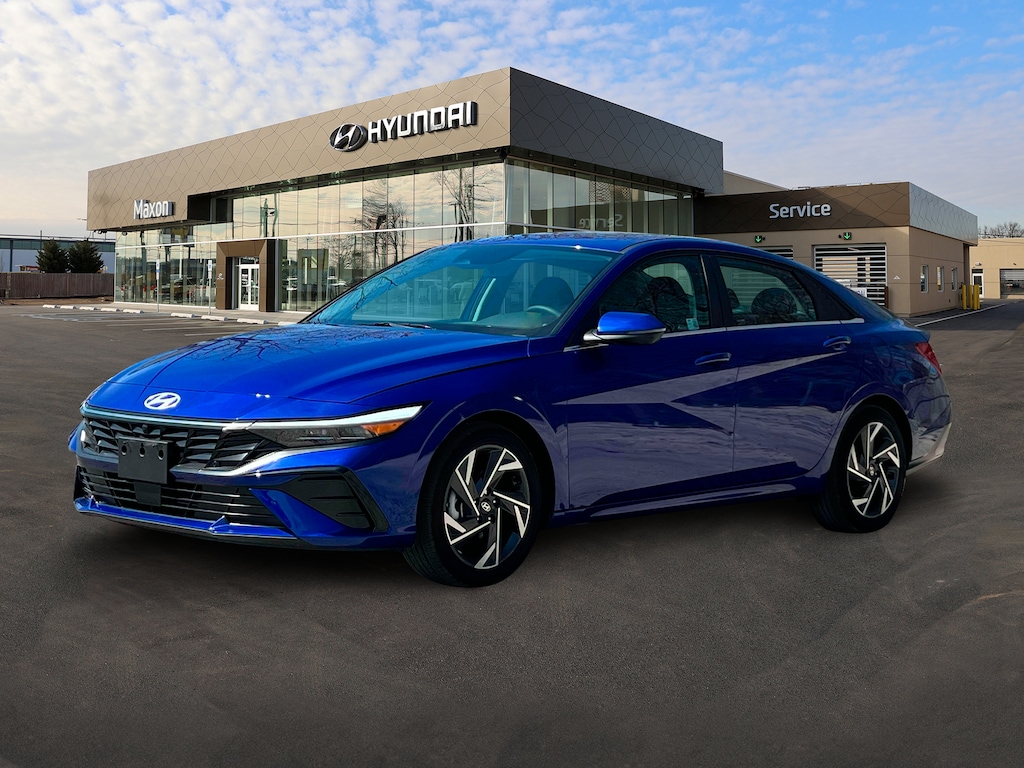 New 2025 Hyundai Elantra Limited Sedan