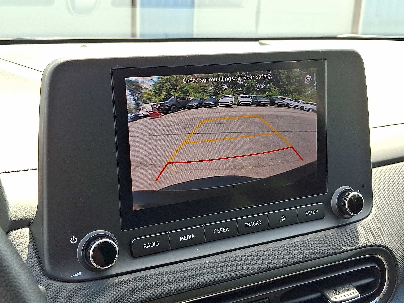 2023 Hyundai Kona SEL - Photo 18