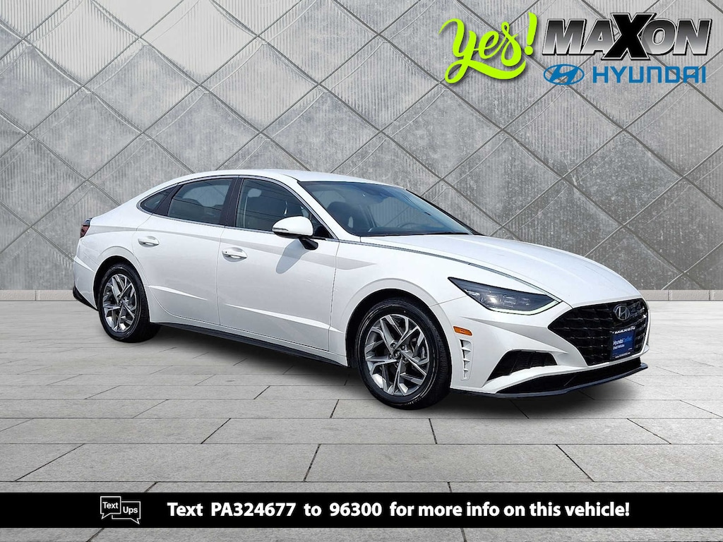 Used 2023 Hyundai Sonata SEL Sedan