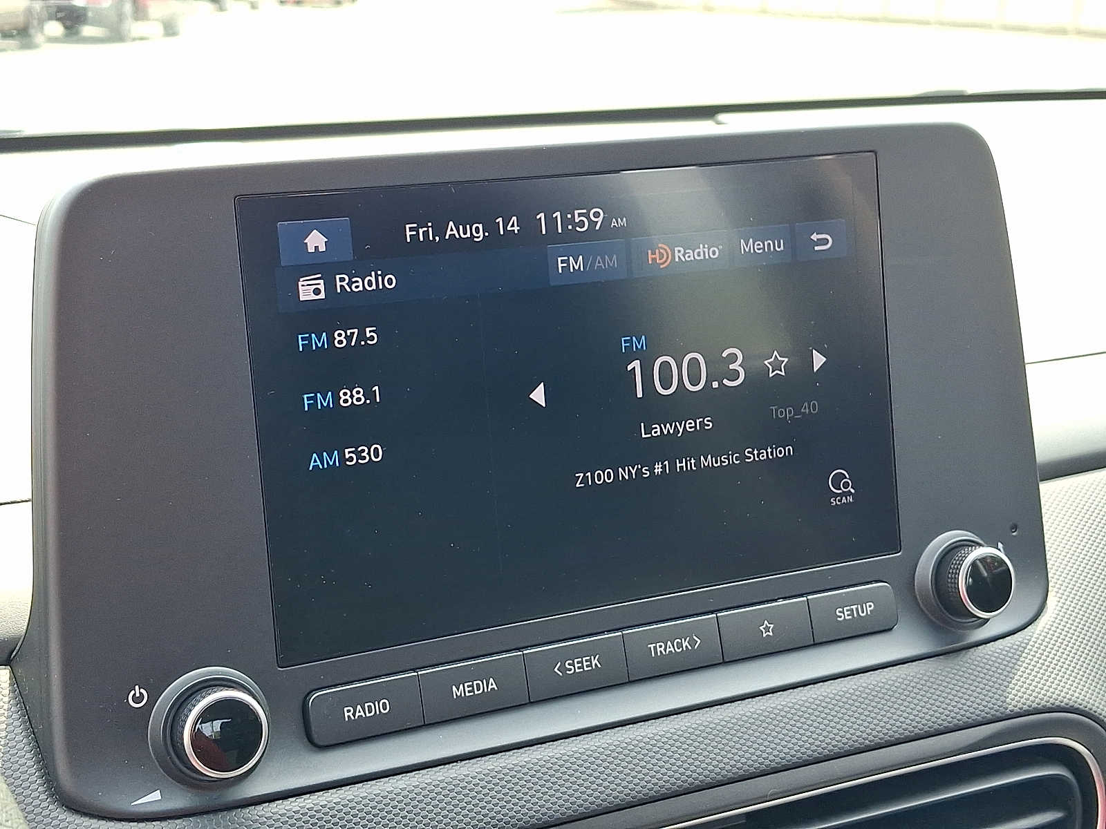 2023 Hyundai Kona SE - Photo 17