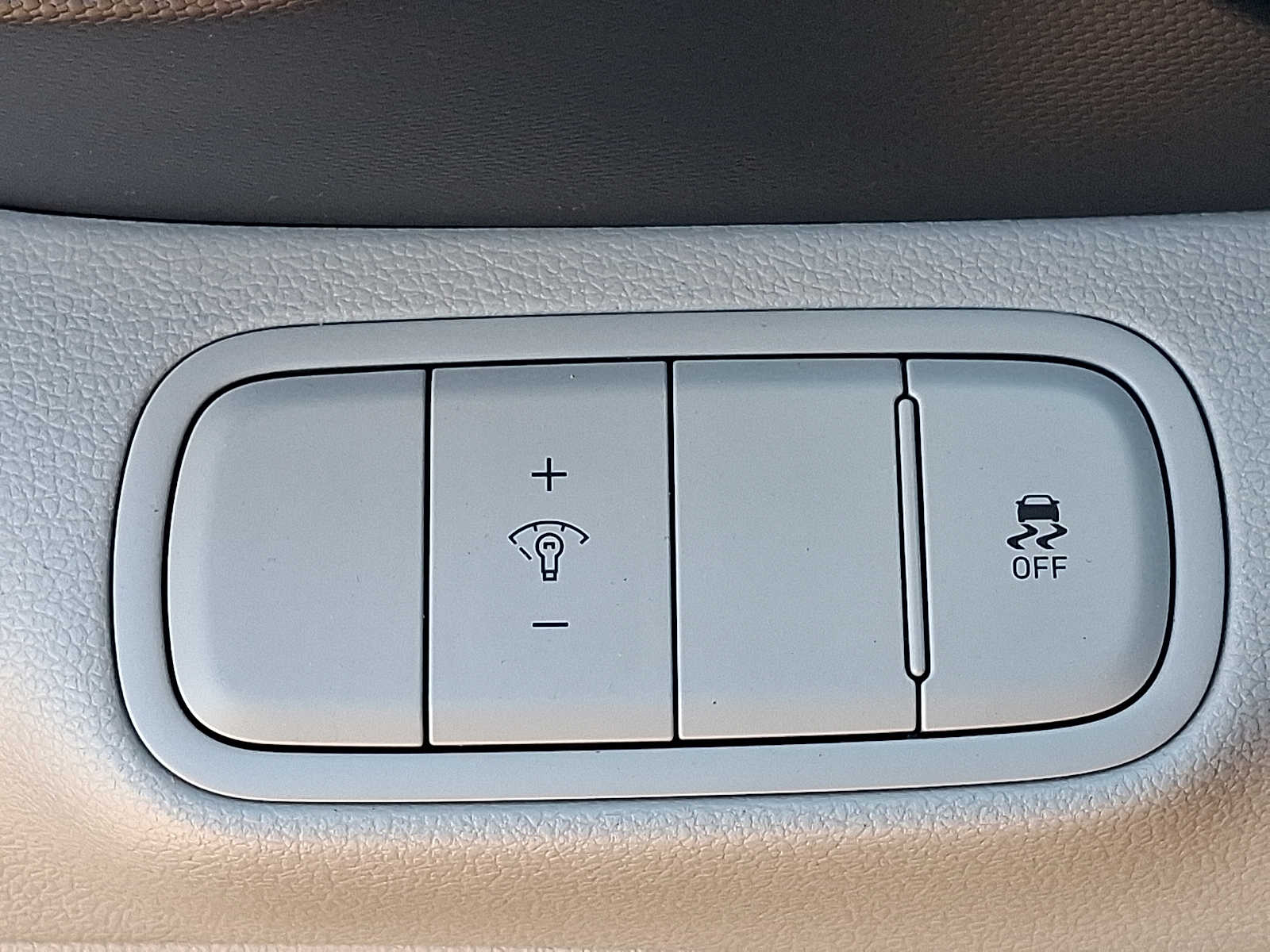 2024 Hyundai Venue SEL - Photo 26