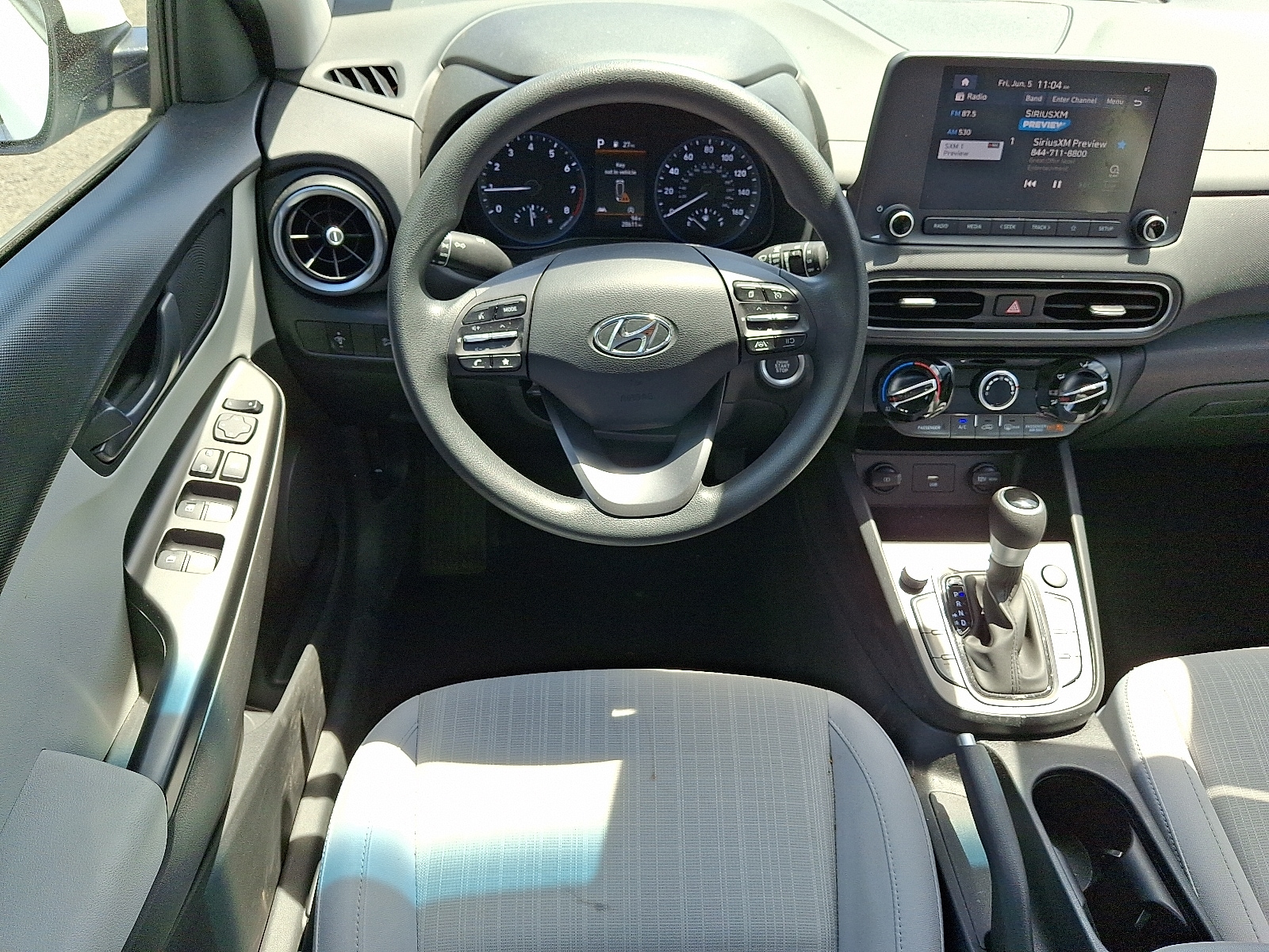 2023 Hyundai Kona SEL - Photo 12