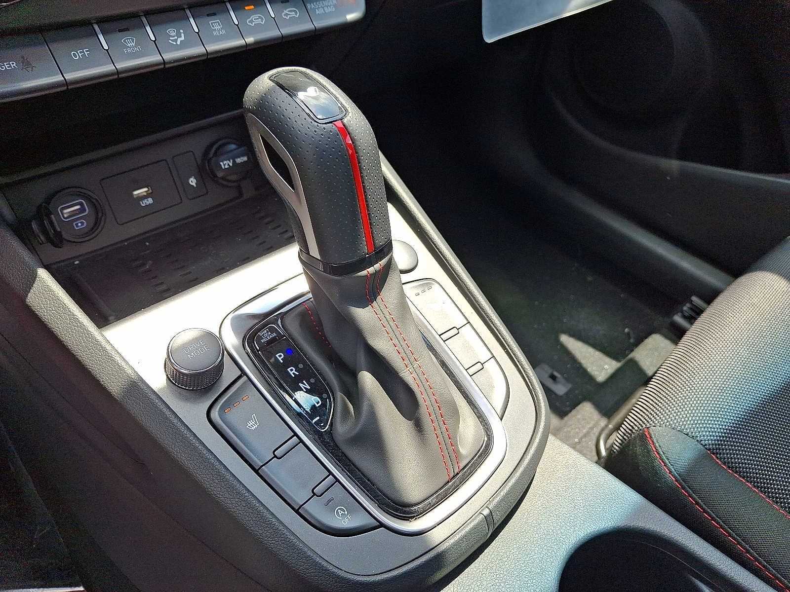 2023 Hyundai Kona N Line - Photo 16