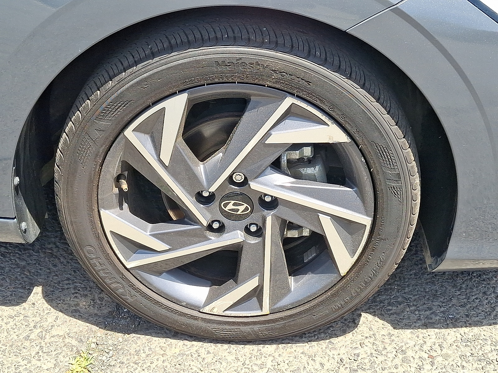 2025 Hyundai Elantra SEL - Photo 9