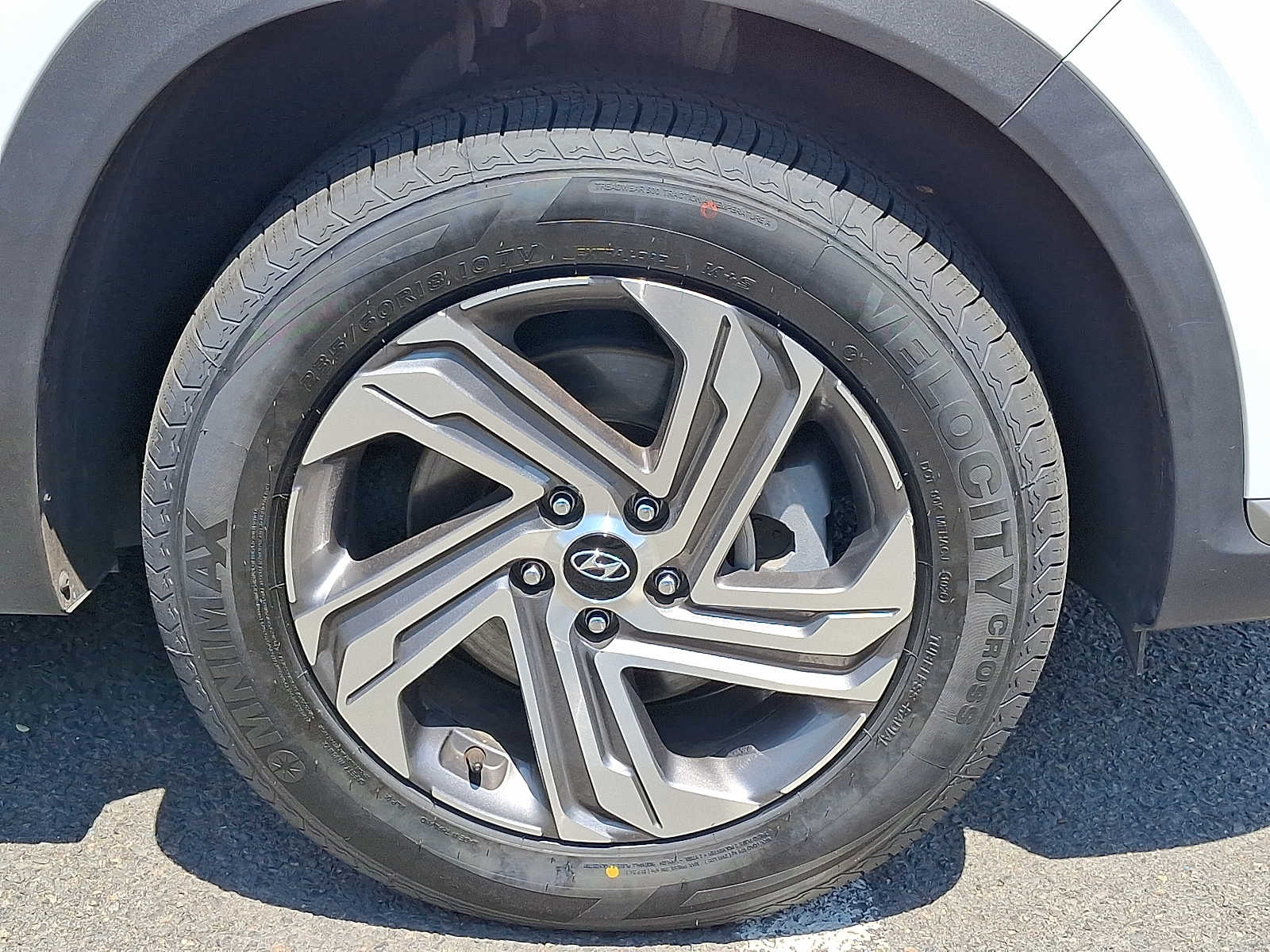 2023 Hyundai Santa Fe SE - Photo 9
