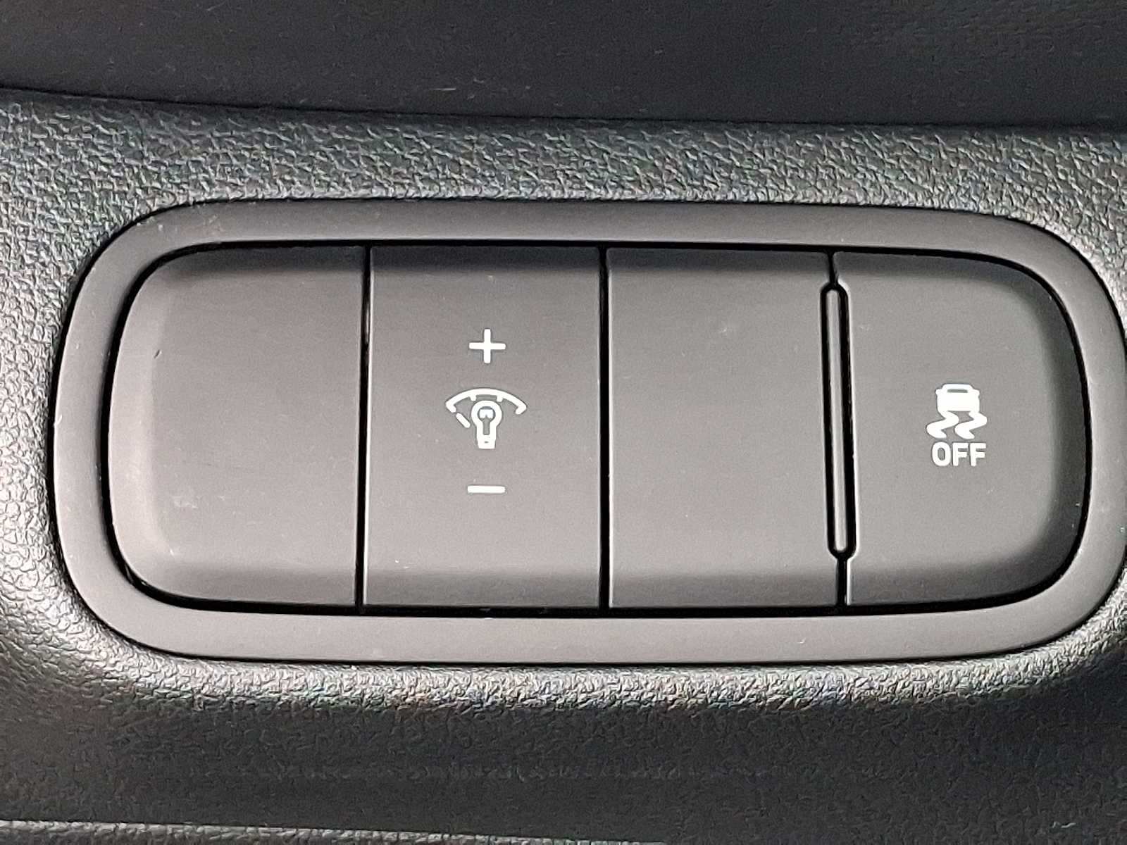 2023 Hyundai Venue SEL - Photo 28