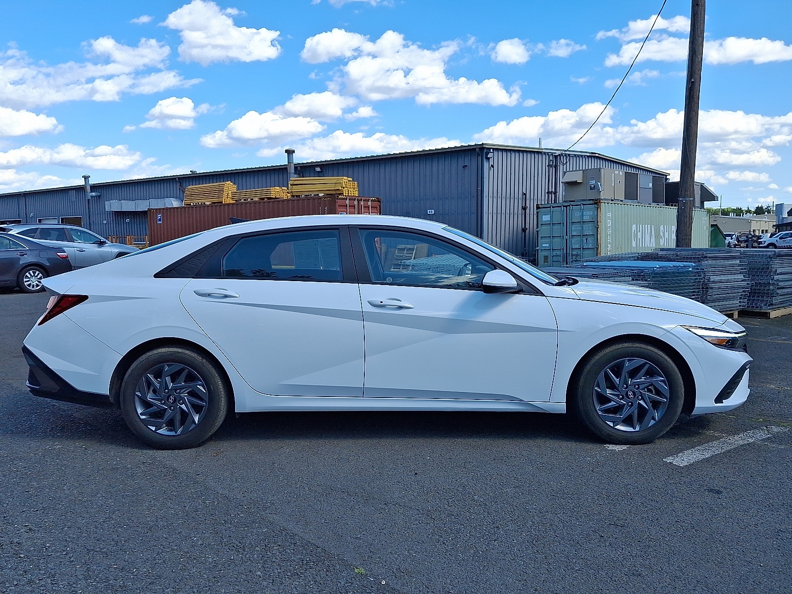 2024 Hyundai Elantra SEL - Photo 8