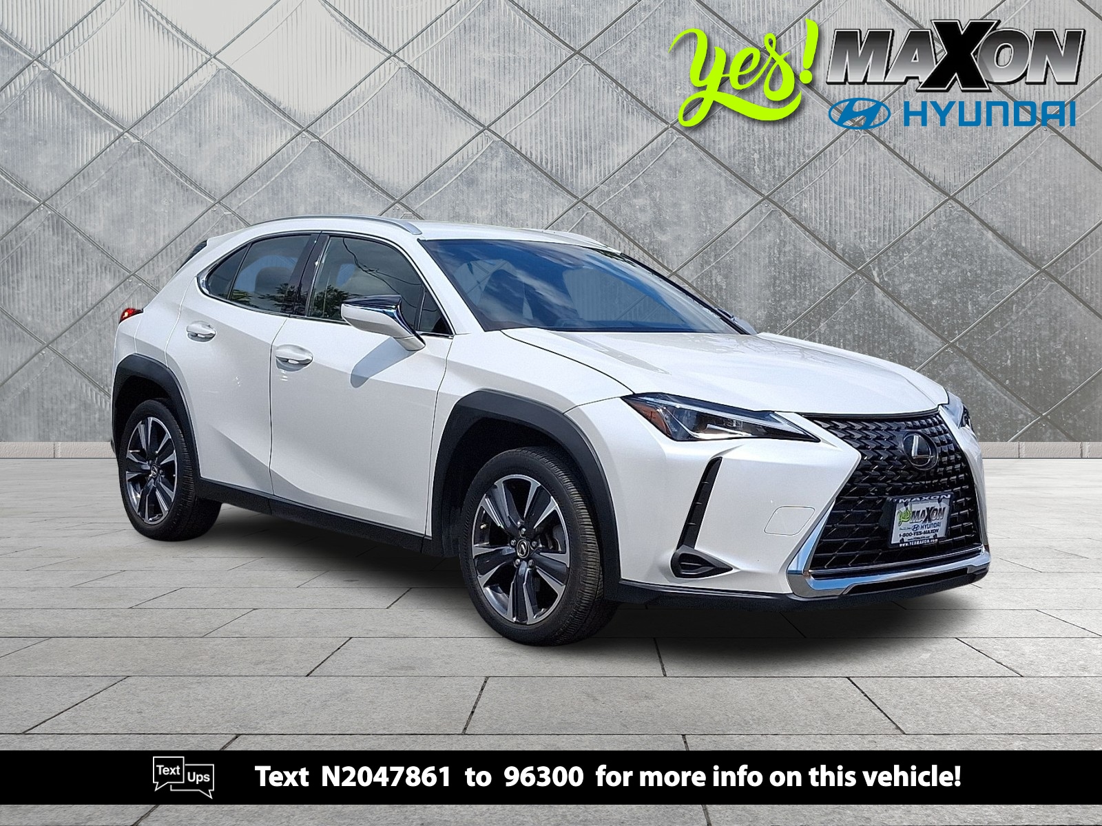 2022 Lexus UX 200 200 FWD's photo