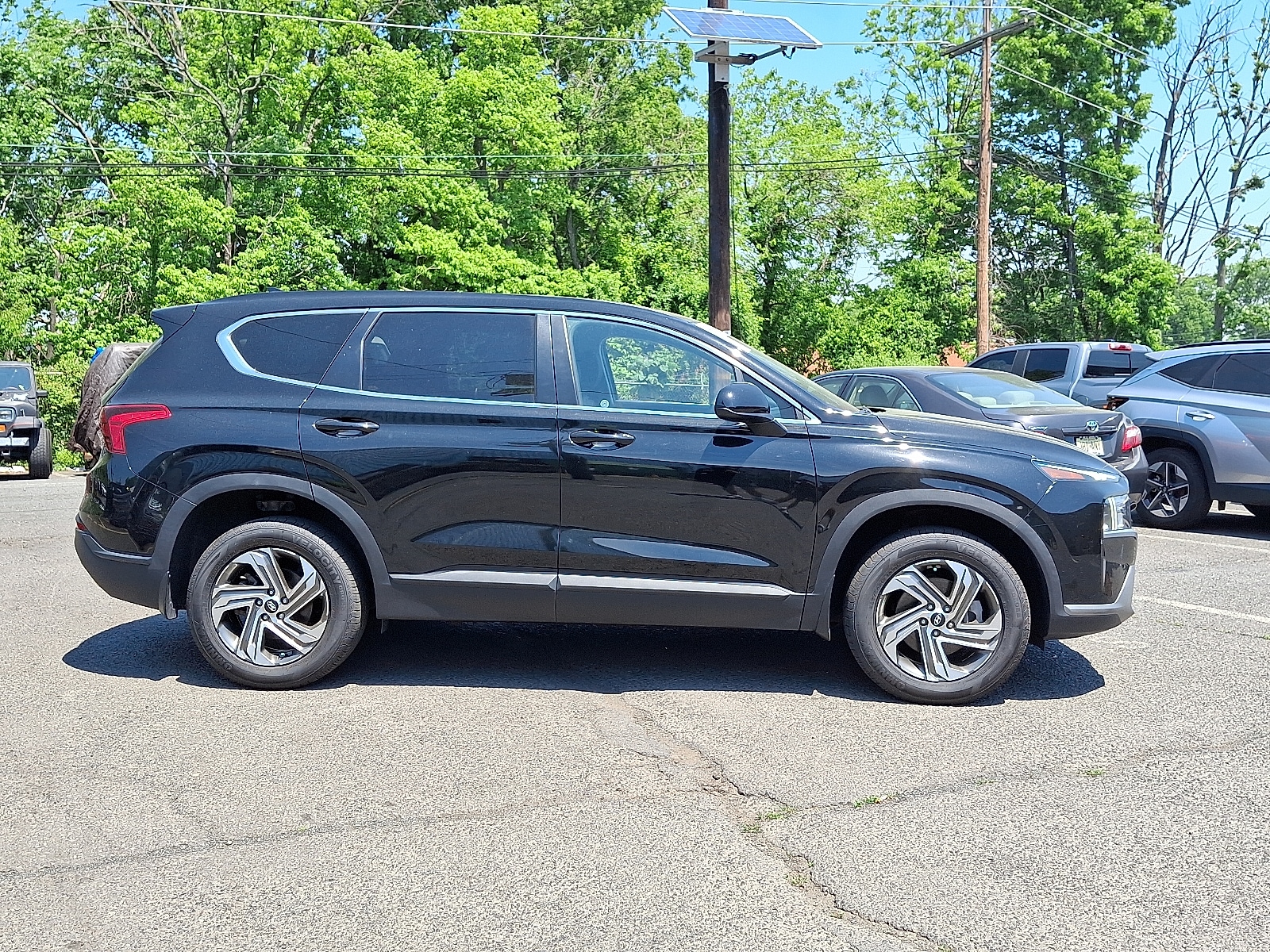 2023 Hyundai Santa Fe SE - Photo 8