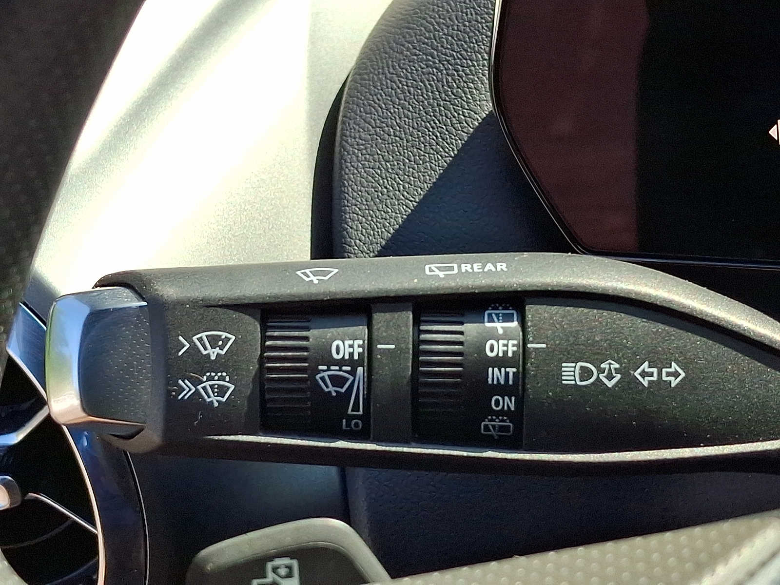 2025 Chevrolet Equinox EV 24