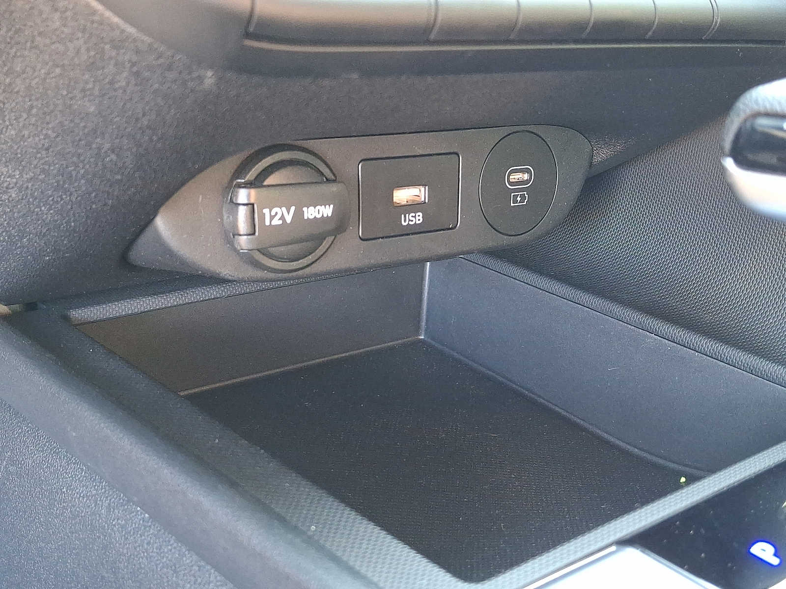 2024 Hyundai Elantra SEL - Photo 27