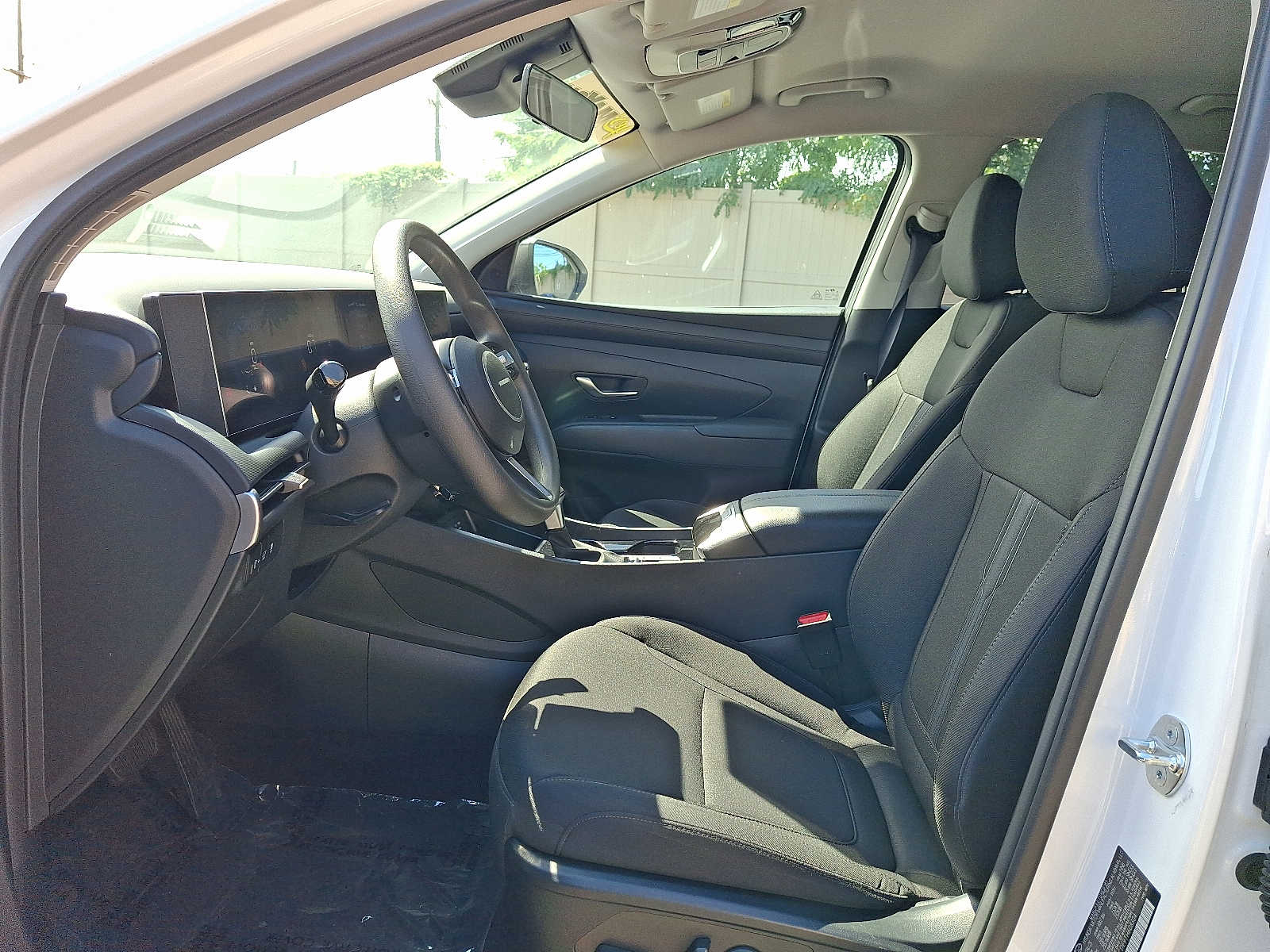 2026 Hyundai Tucson SEL - Photo 14
