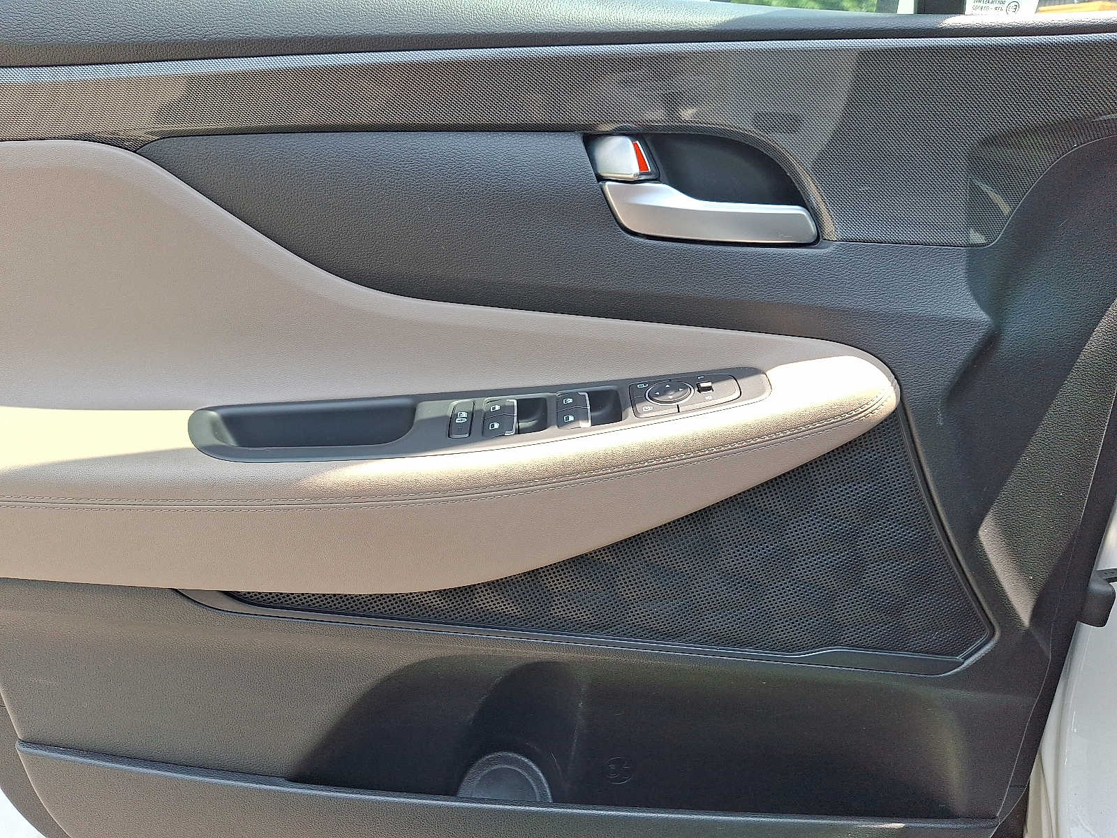 2023 Hyundai Santa Fe SE - Photo 13