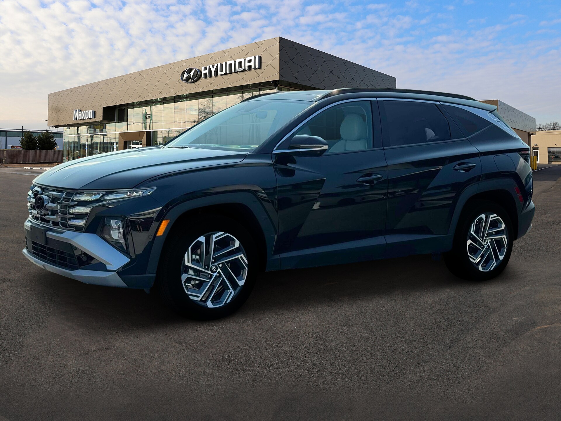 2025 Hyundai Tucson Limited photo 2