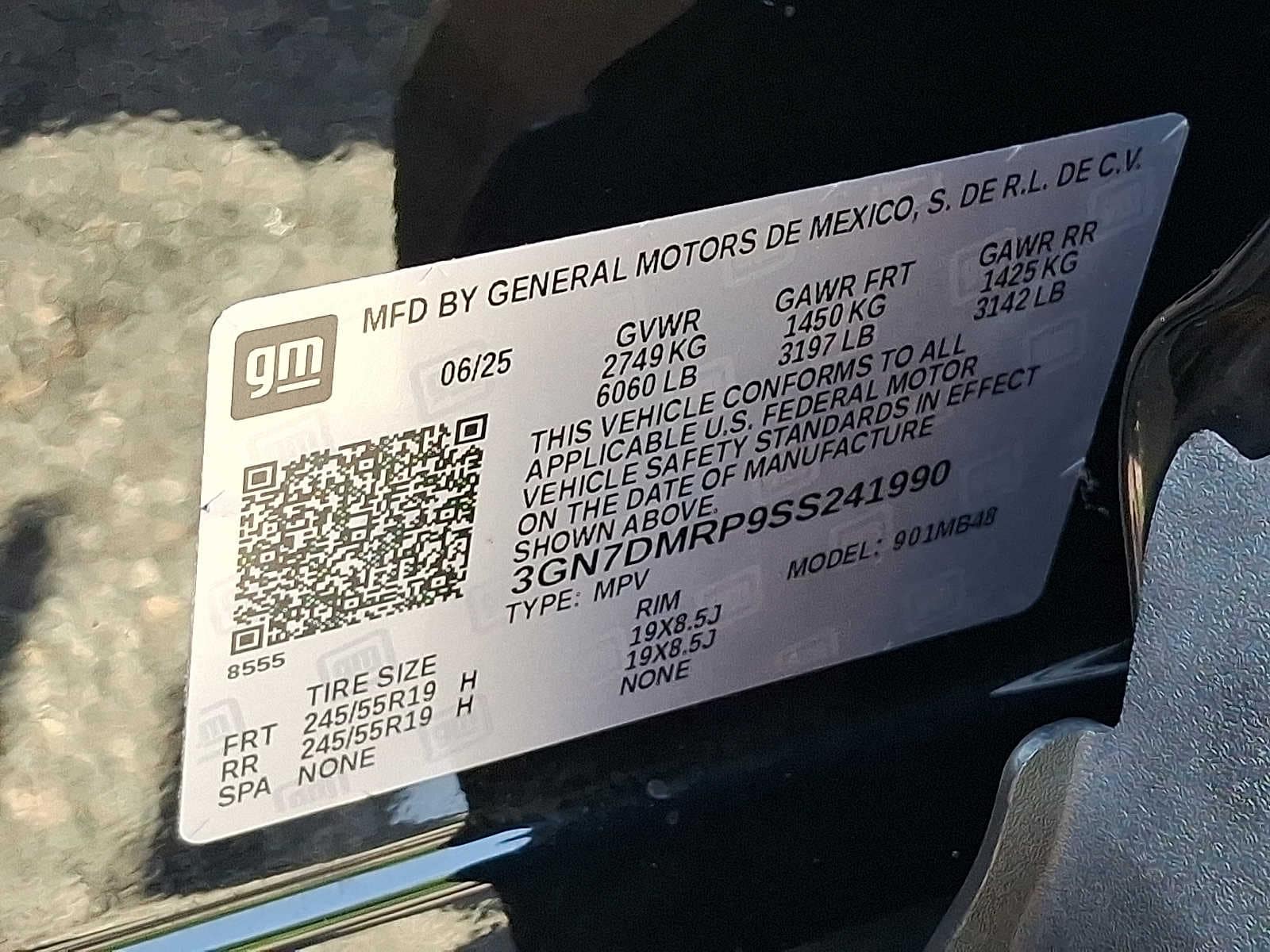 2025 Chevrolet Equinox EV 26