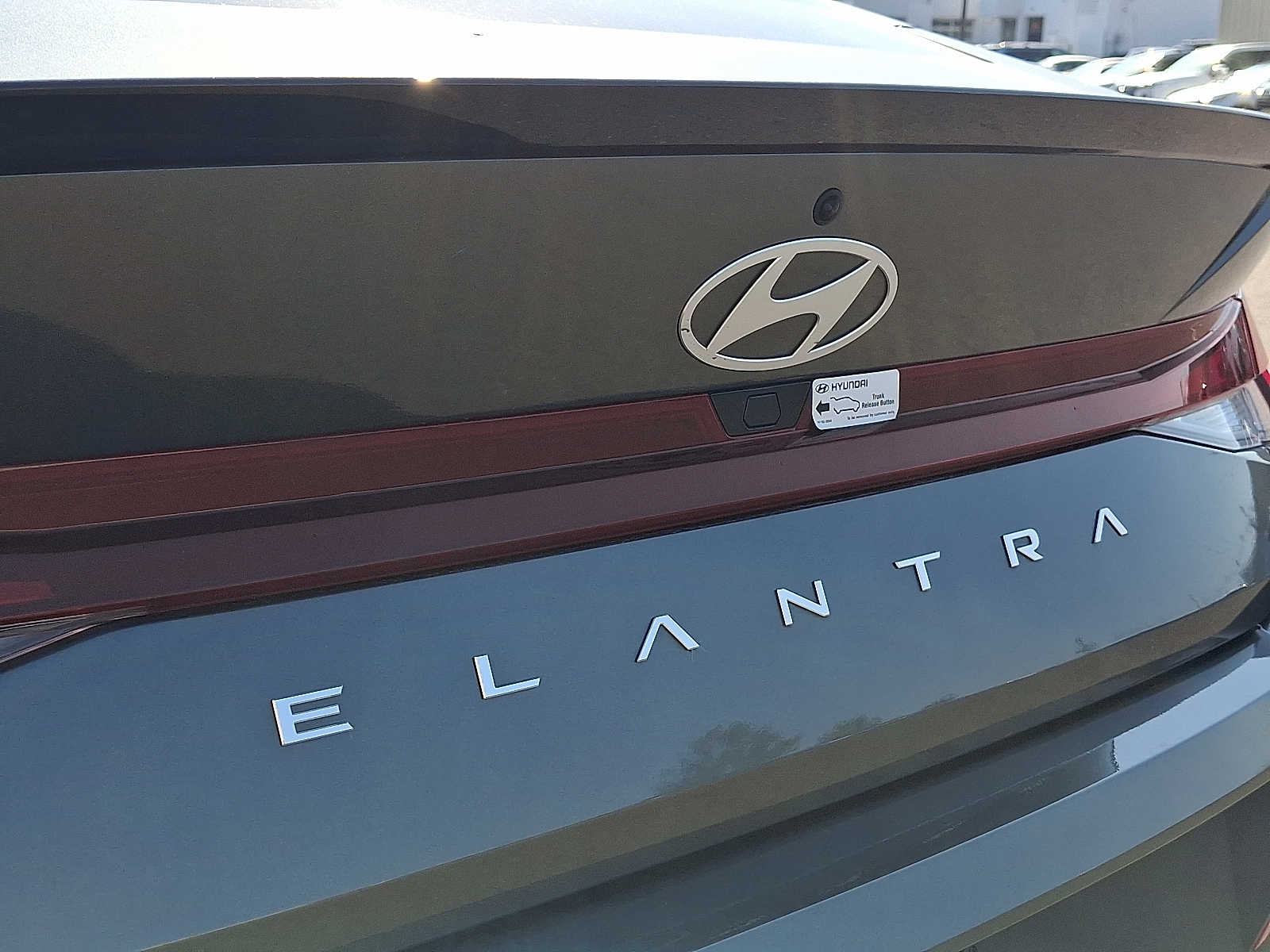 2025 Hyundai Elantra SEL - Photo 30