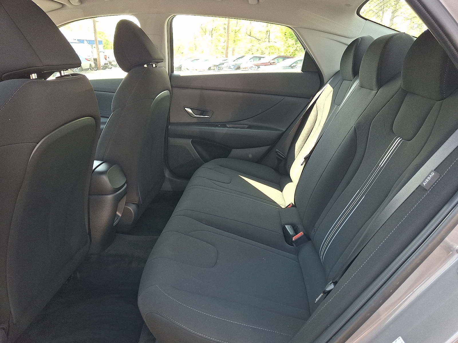 2024 Hyundai Elantra SEL - Photo 11