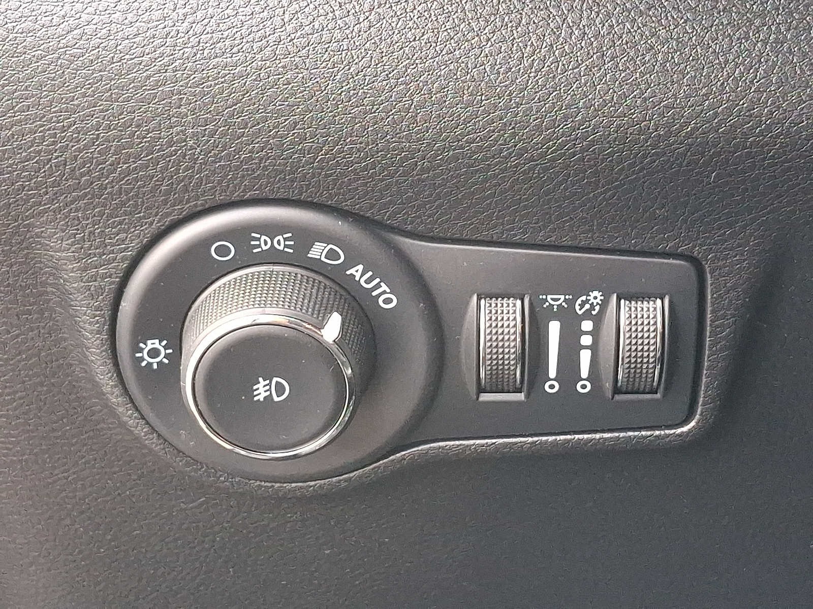 2022 Jeep Compass Latitude - Photo 24