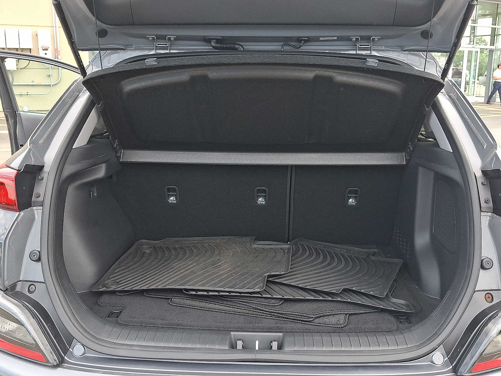 2023 Hyundai Kona Limited - Photo 31