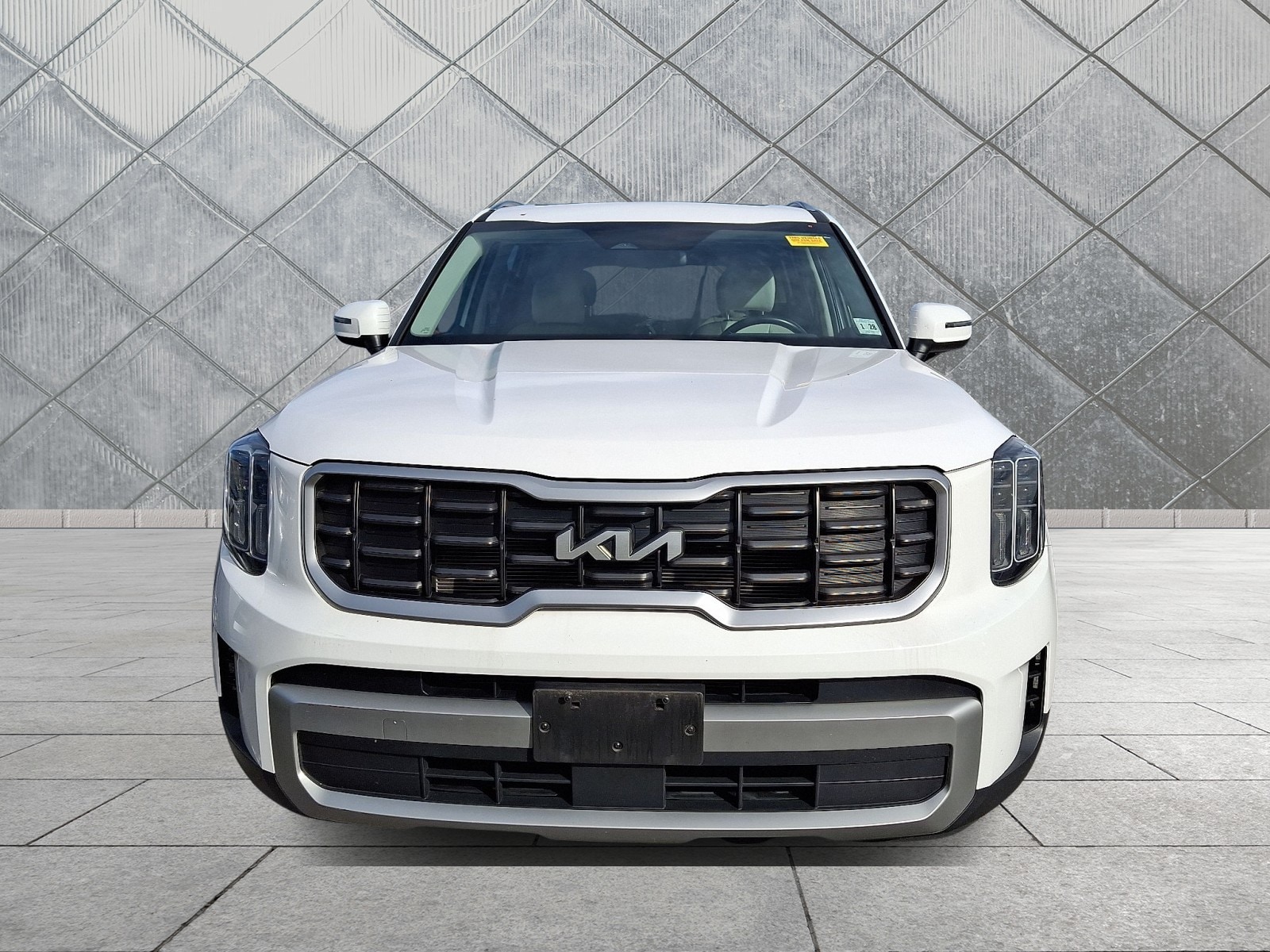 2023 Kia Telluride S photo 2