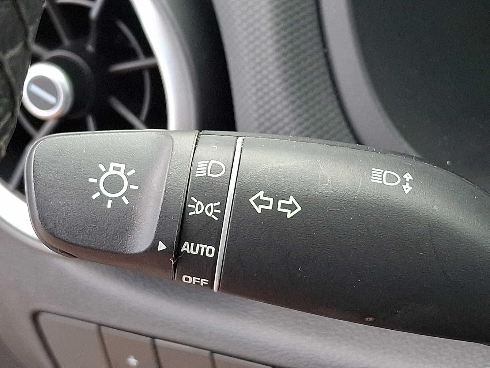 2023 Hyundai Kona Limited - Photo 29
