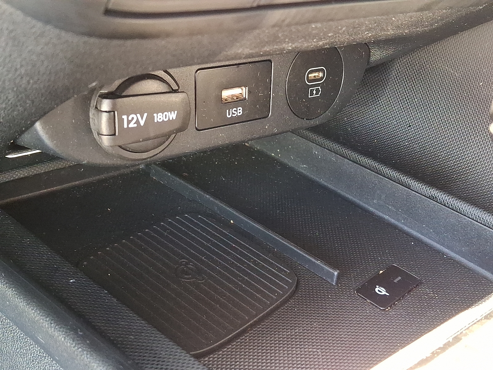 2025 Hyundai Elantra SEL - Photo 26