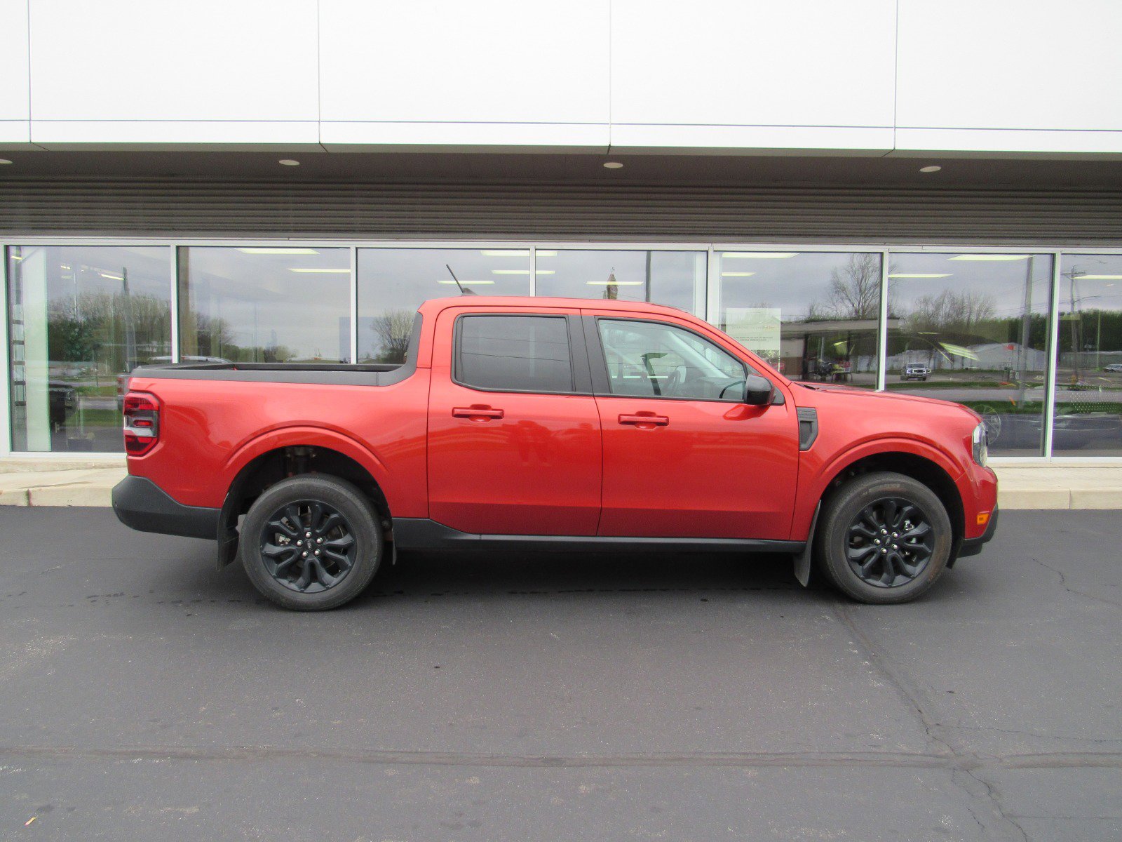 2024 Ford Maverick Lariat