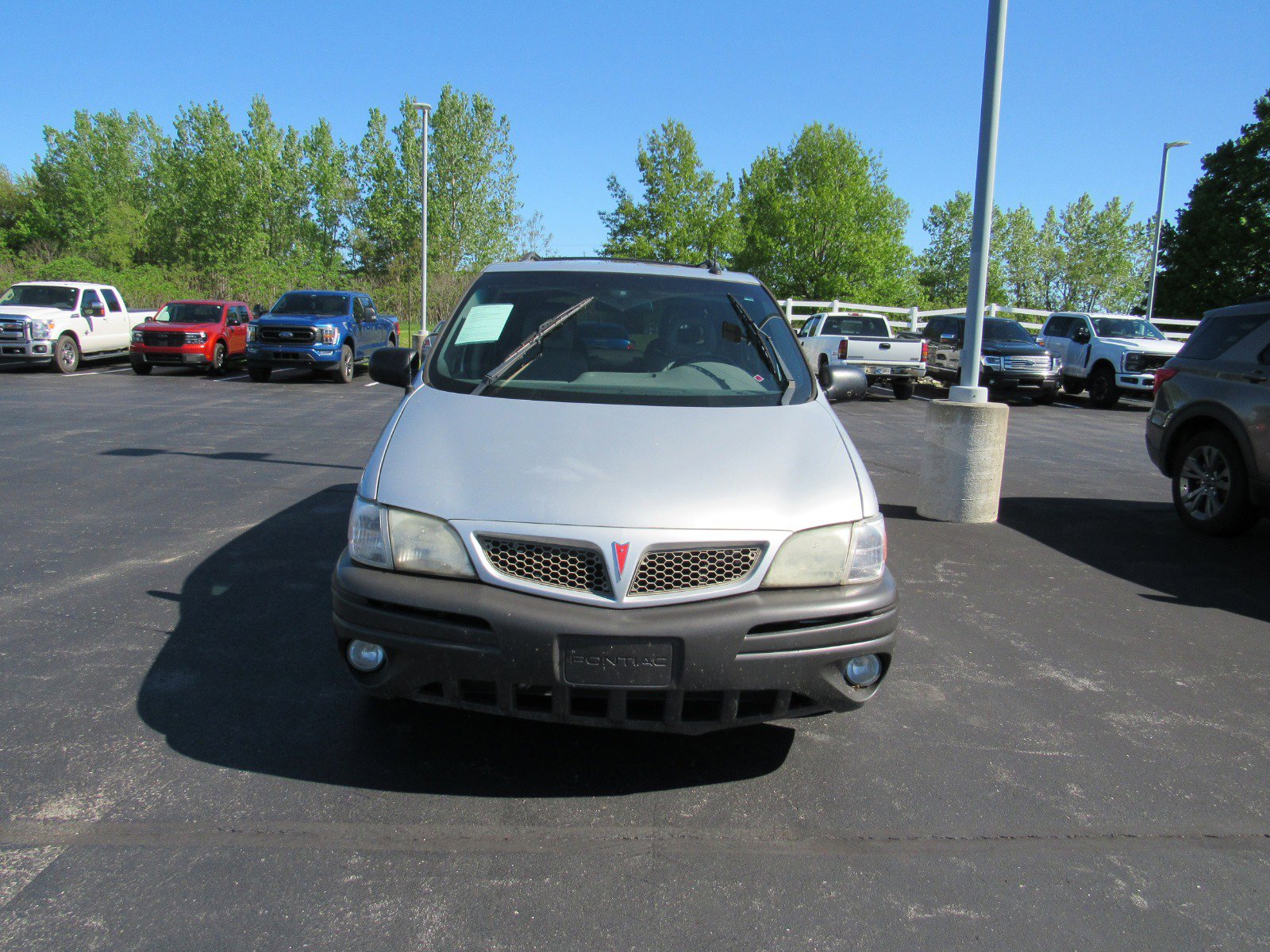 Used 2002 Pontiac Montana  with VIN 1GMDX03E52D273804 for sale in Kendallville, IN