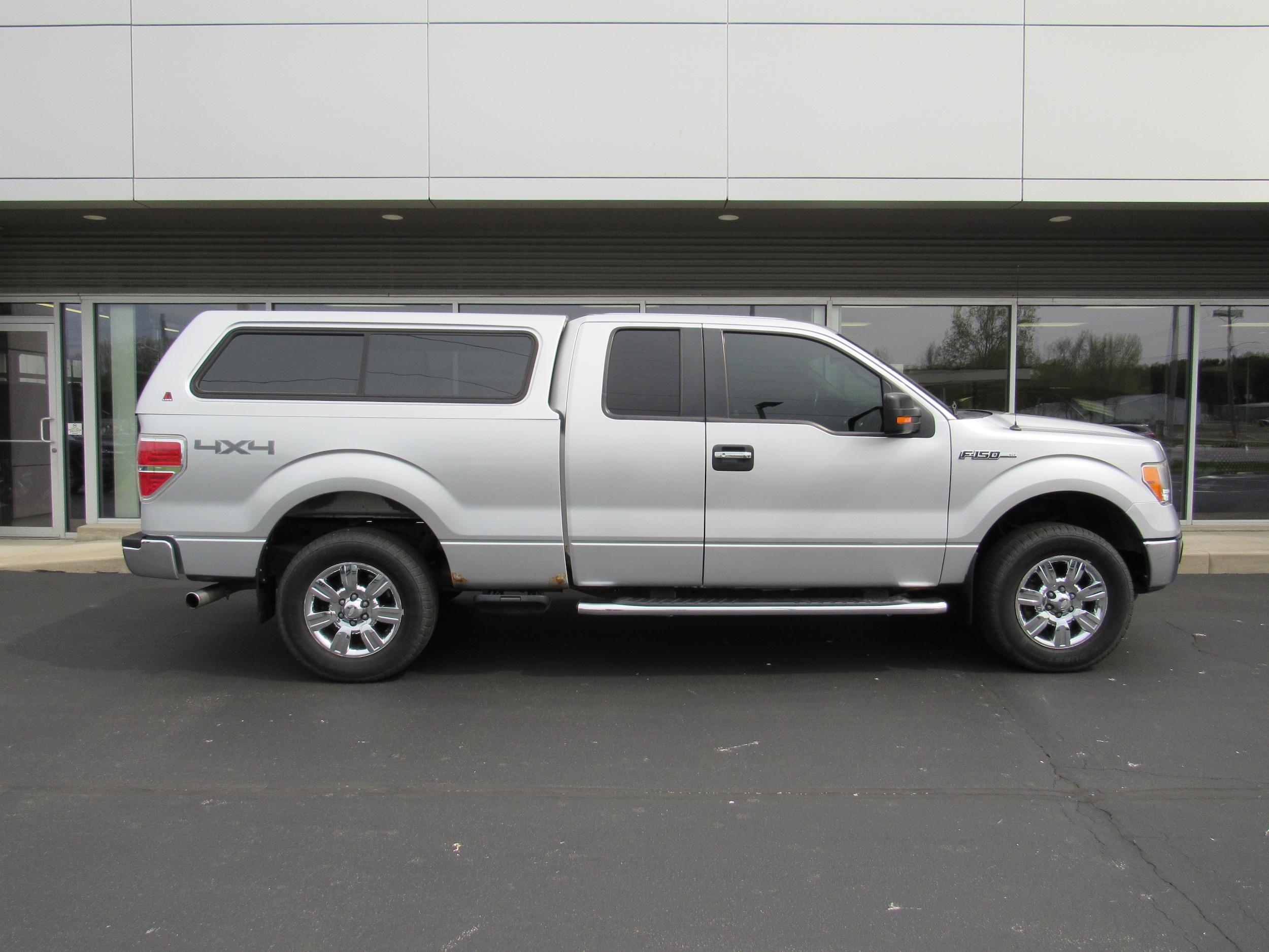 2012 Ford F-150 XLT 4x4 SuperCab 145-in's photo