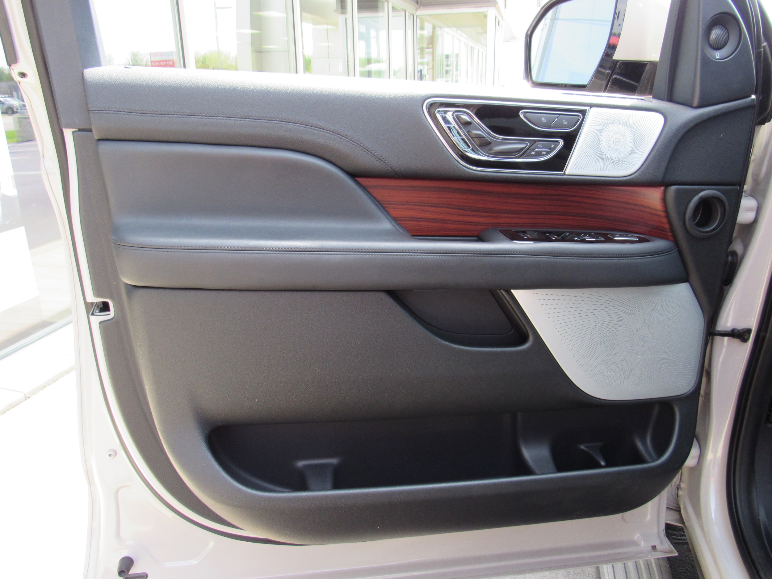 2024 Lincoln Navigator Reserve - Photo 24